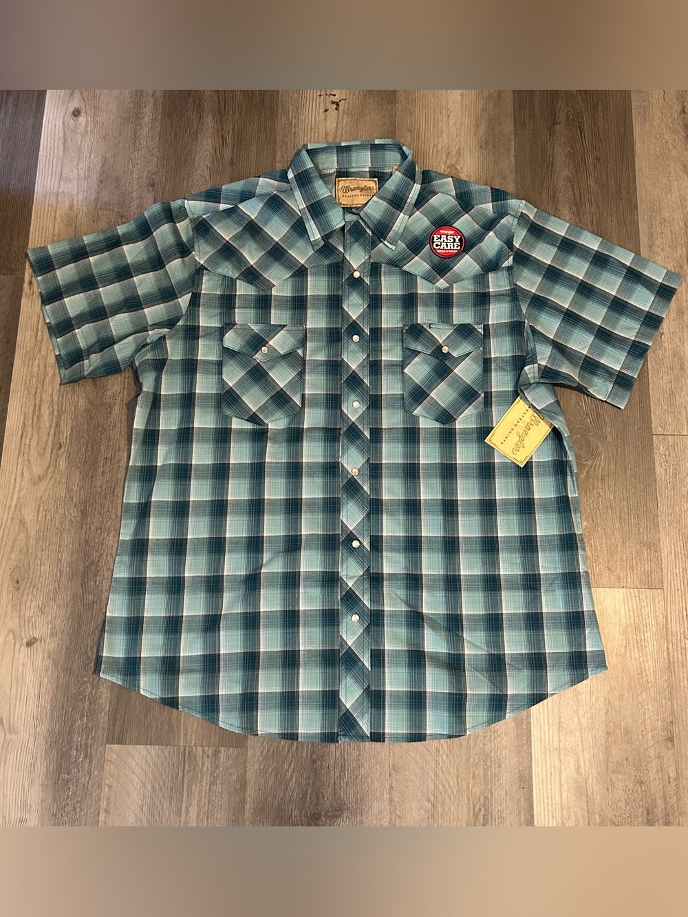 XL Wrangler Blue Plaid Pearl Snap Lightweight Short Sleeve Button Down Shirt
